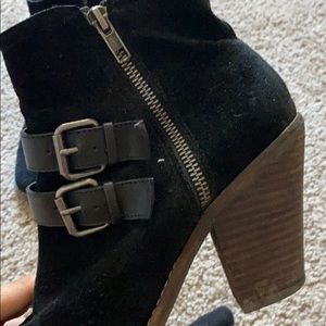 Dolce vita booties